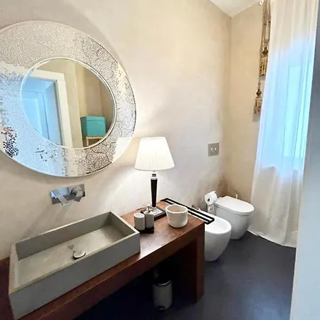 Luxury Beachfront With Pool & Private Parking Ostuni