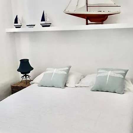 Luxury Beachfront With Pool & Private Parking Ostuni