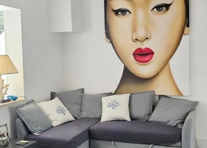 וילה Luxury Beachfront With Pool & Private Parking *